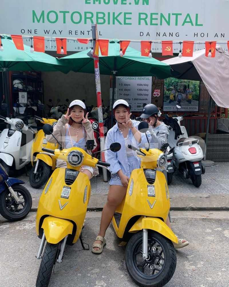 Renting an electric scooter in Vietnam so easy