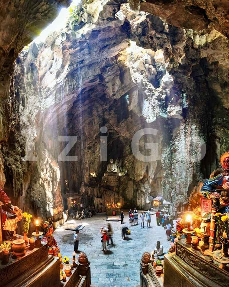 Ngũ Hành Sơn và những hang động bí ẩn