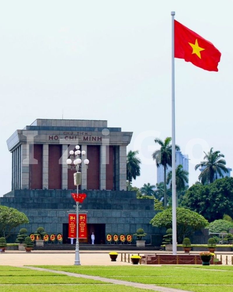 Lăng Bác – Điểm đến ở Hà Nội nên đi bằng xe máy điện