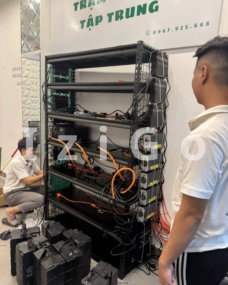 Trạm đổi pin xe máy điện tại chi nhánh Cộng Hòa Hồ Chí Minh