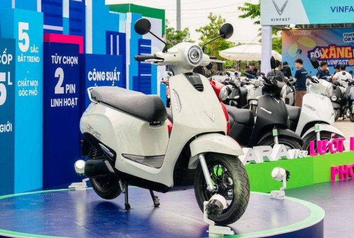 VinFast Evo Grand thế hệ mới trưng bày thực tế